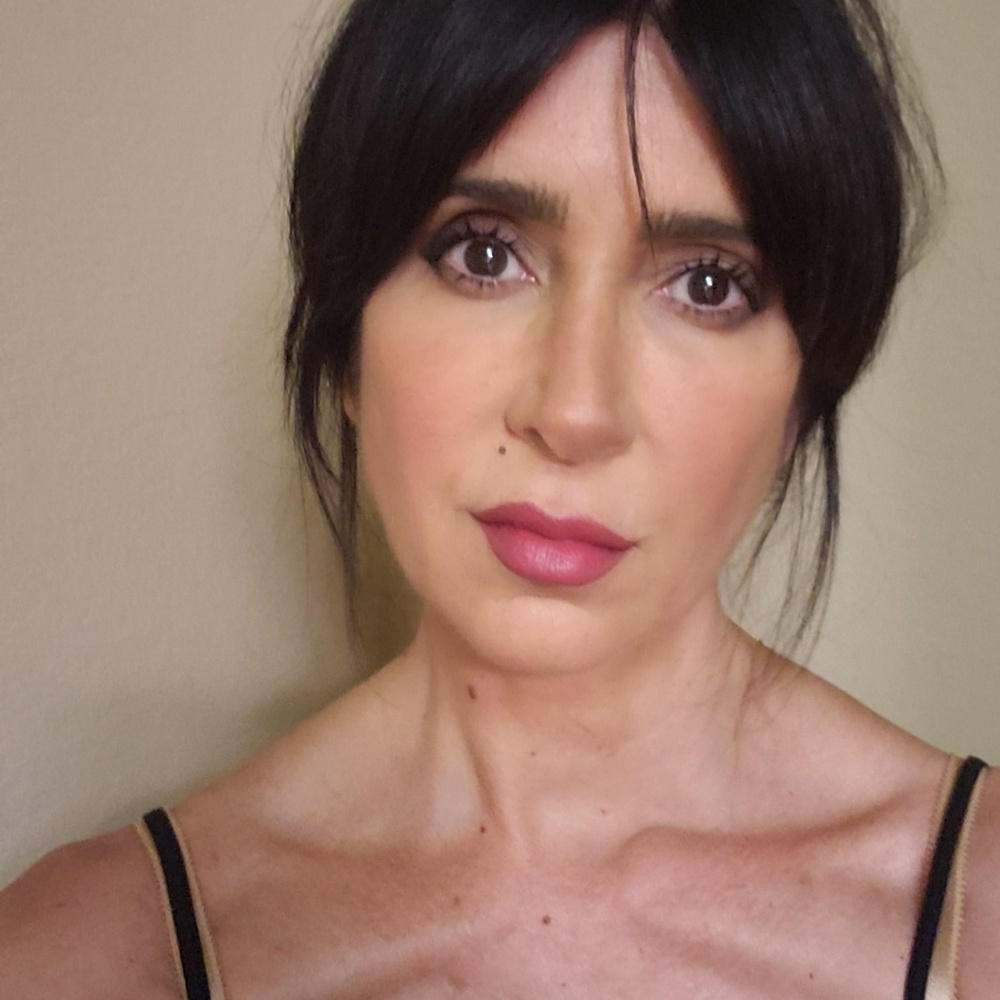 Meet your Posher, Angelic